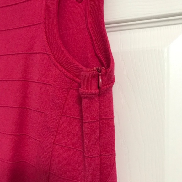 NWOT Y2K BEDO Statement Sequin Shoulder Bodycon Dress L Sleeveless Pink - Picture 4 of 6